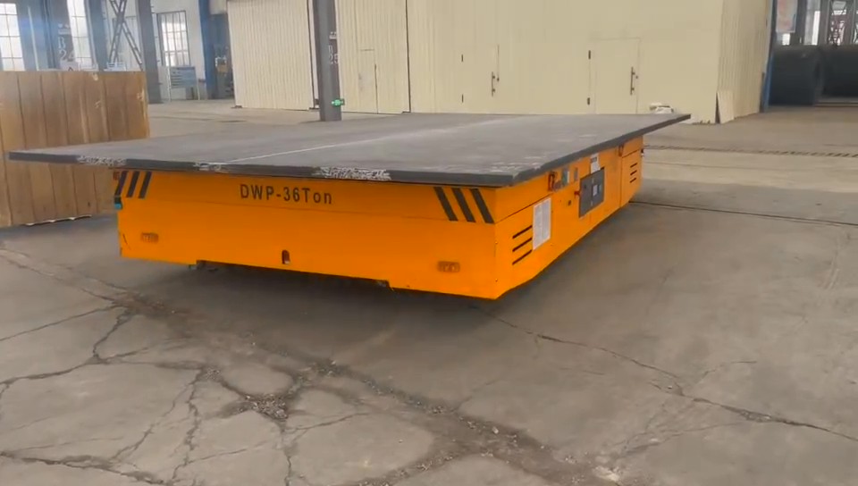 This 36-ton Omnidirectional Transfer Cart is powered by a system of 4 independent steering wheels. Each steering wheel can be controlled individually and steered flexibly—this is the key to its omnidirectional movement capability.